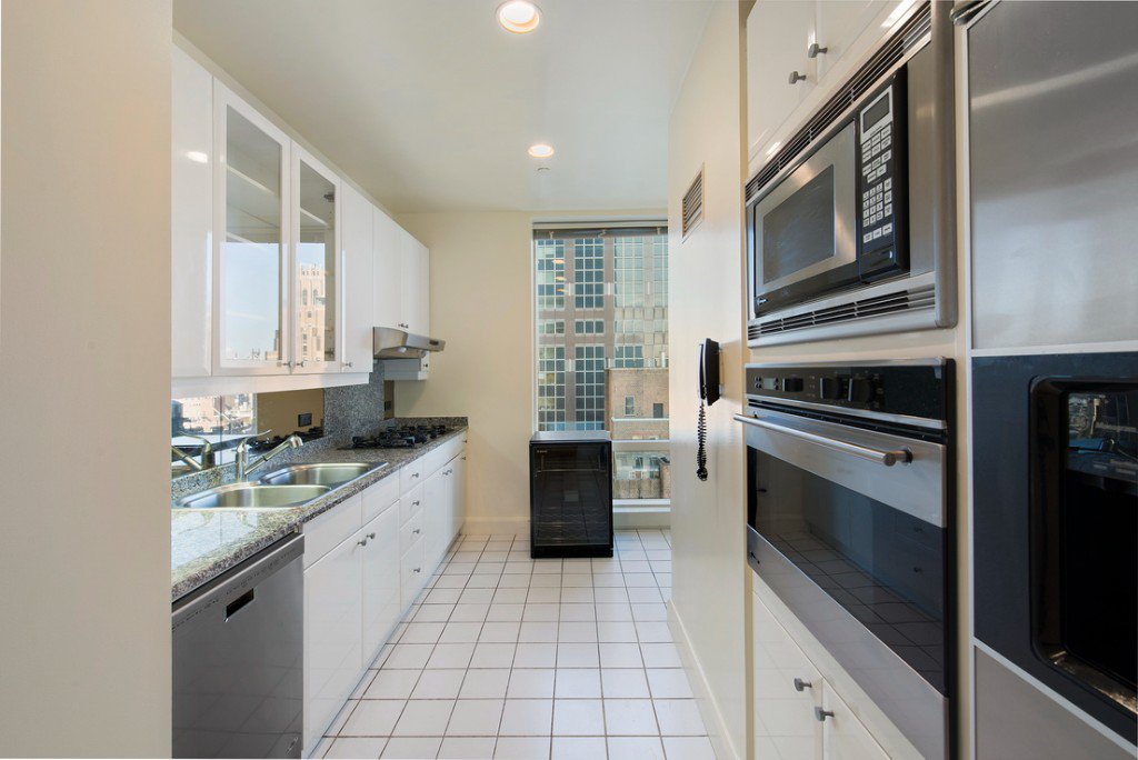 845 United Nations Plaza, Unit 15A photo 6