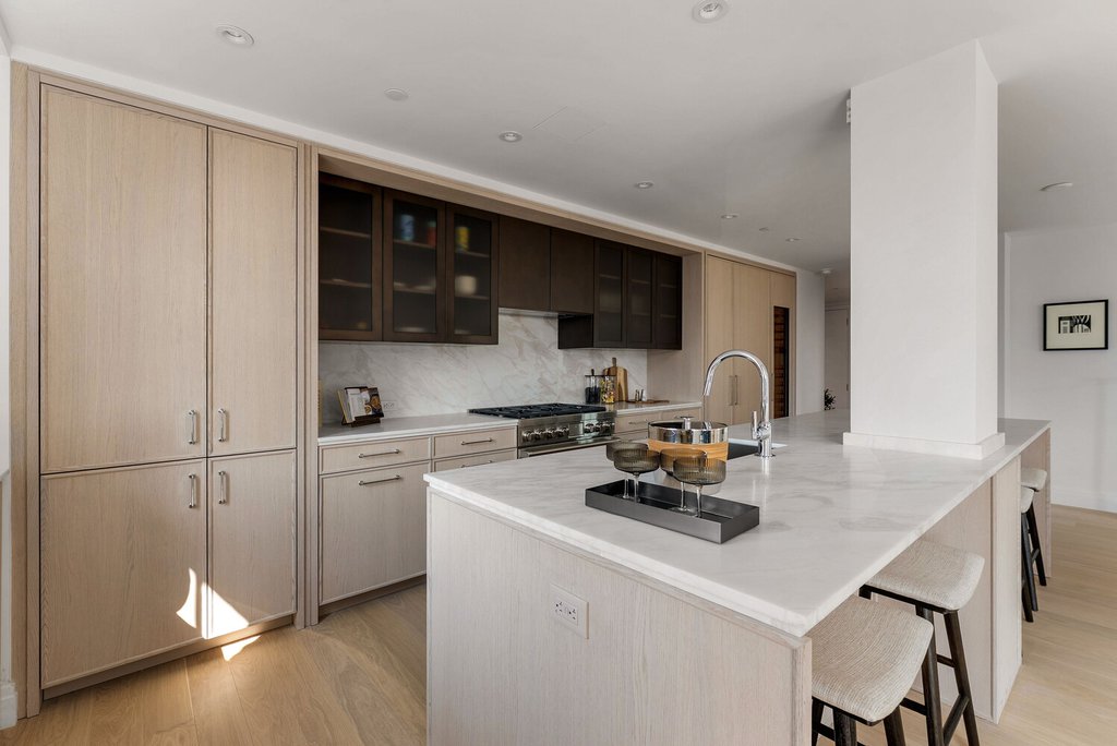 720 West End Avenue, Unit 11C photo 25