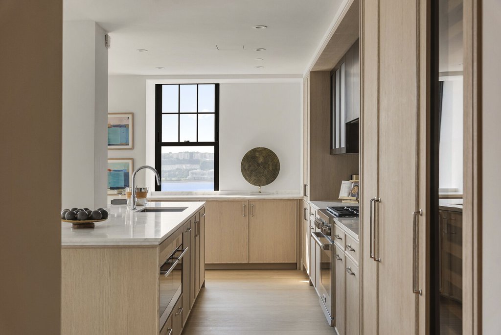 720 West End Avenue, Unit 11C photo 32