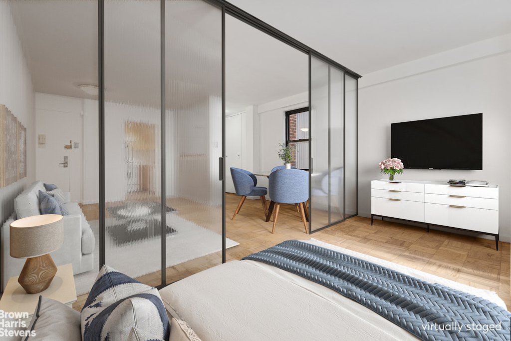 330 Third Avenue, Unit 8K photo 5