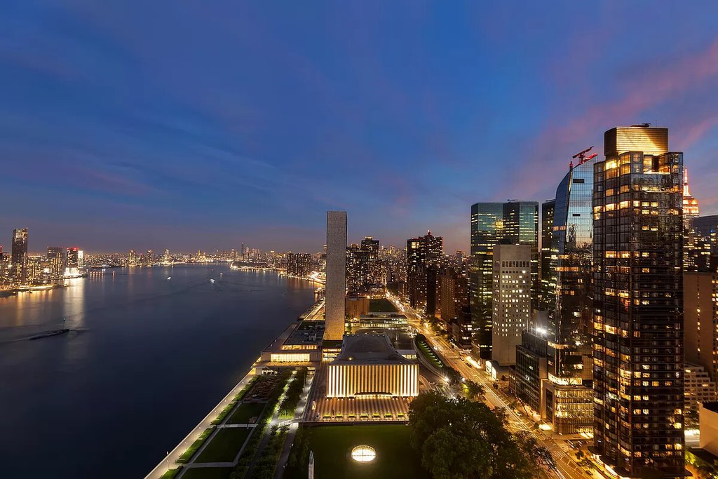 870 United Nations Plaza, Unit 37/38A photo 2