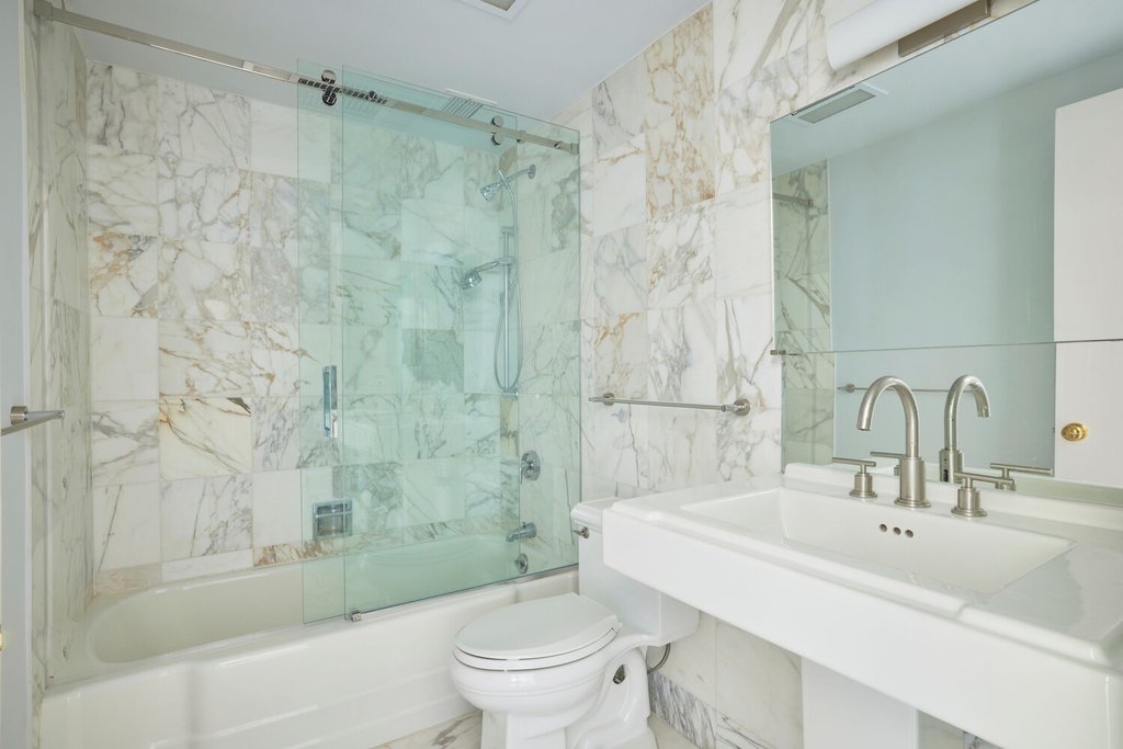 870 United Nations Plaza, Unit 37/38A photo 12