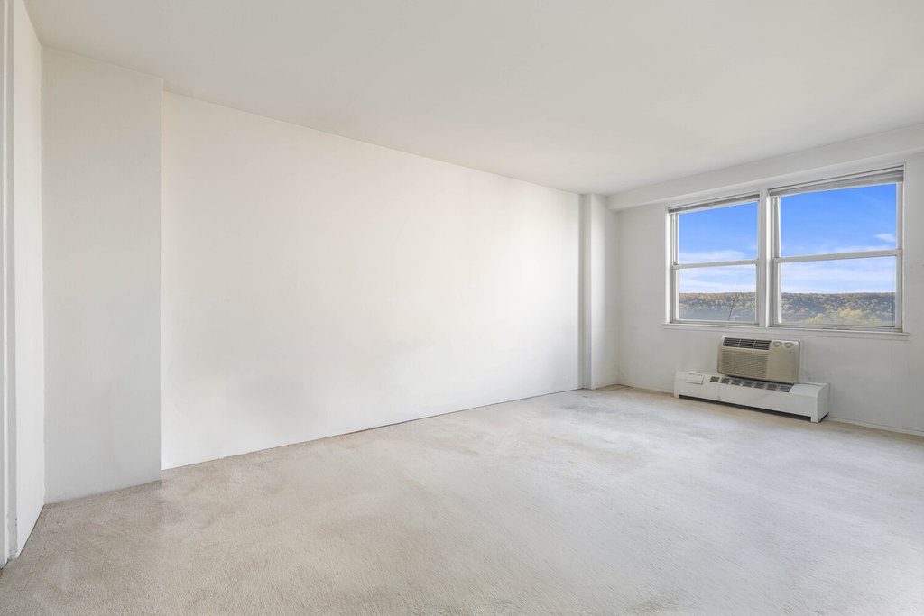 5700 Arlington Avenue, Unit 12B photo 22