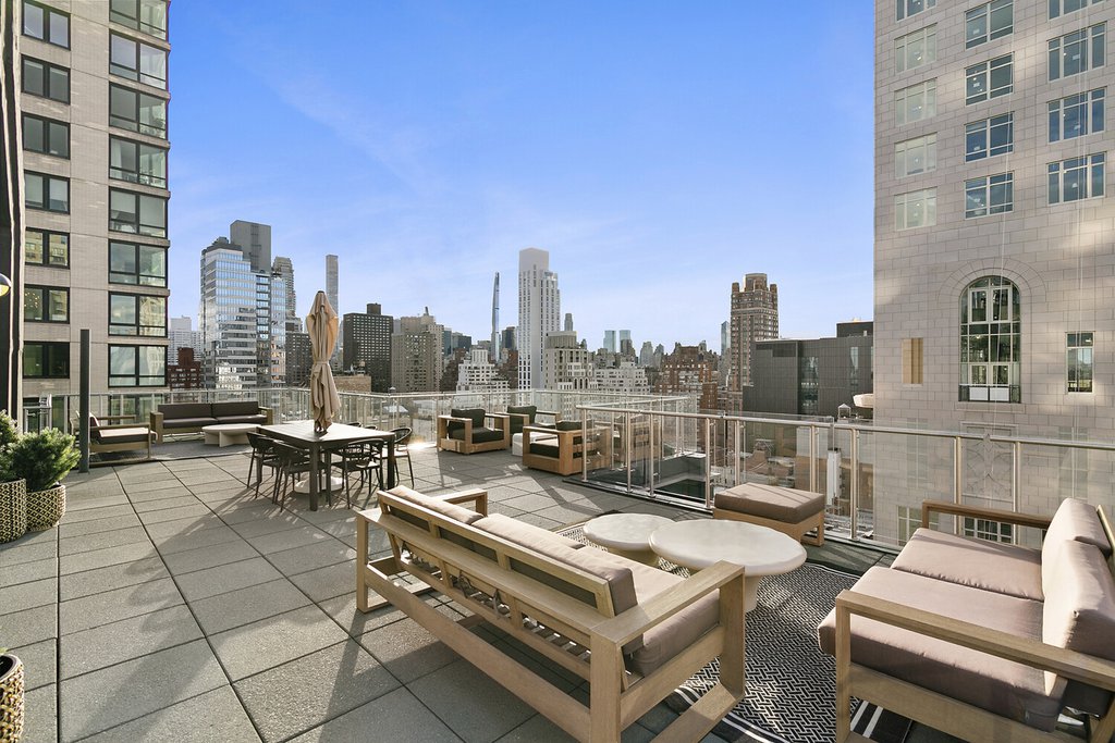 303 East 77th Street, Unit 15AB photo 13