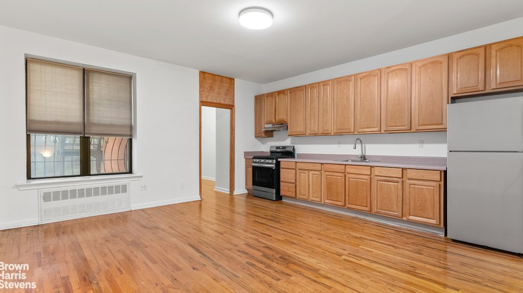 563 West 161st Street – For Sale photo 8