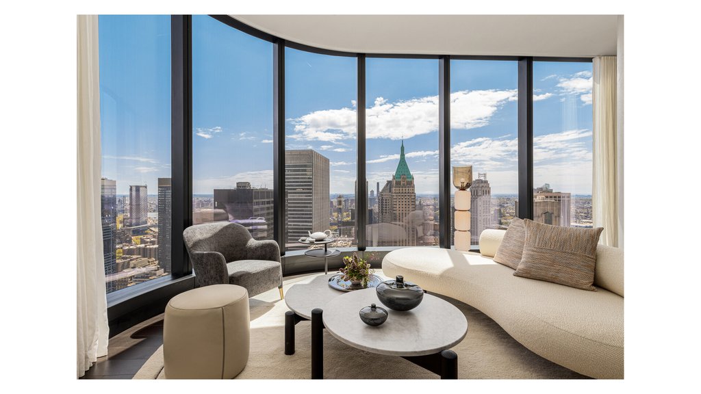 125 Greenwich Street, Unit 71A