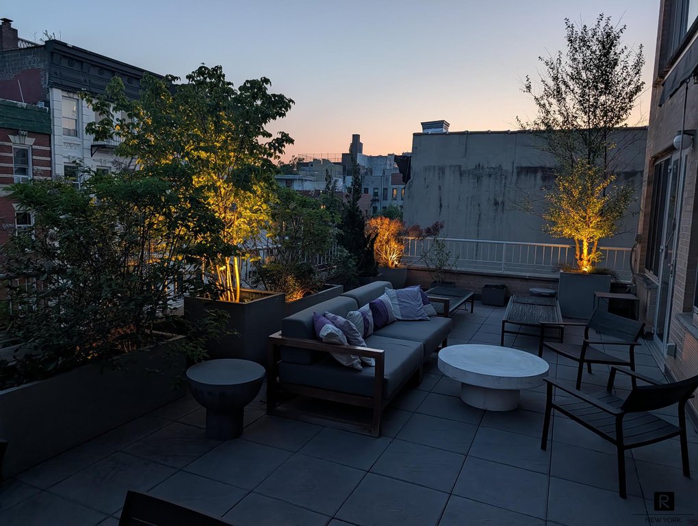 525 East 11th Street, Unit 6C photo 2
