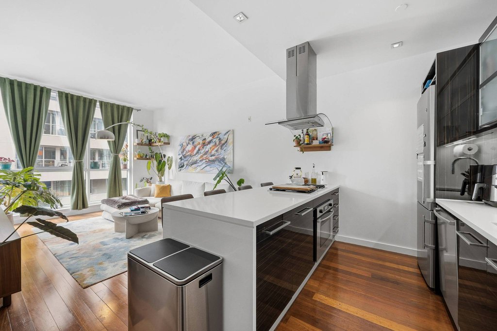 135 North 11th Street, Unit 3D