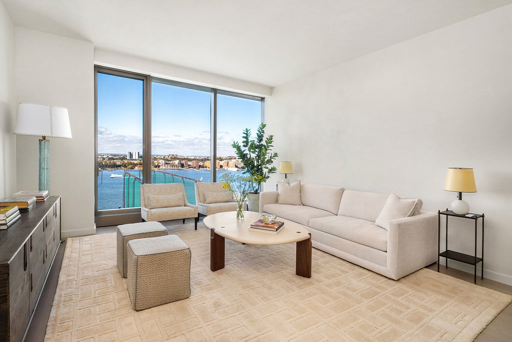 500 West 18th Street, Unit W20B photo 4