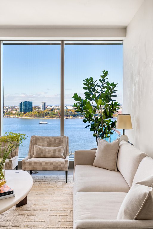 500 West 18th Street, Unit W20B photo 17