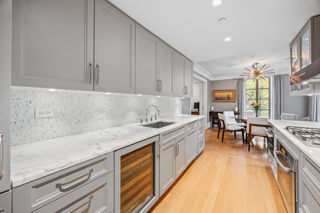 140 East 63rd Street, Unit 5DG photo 6