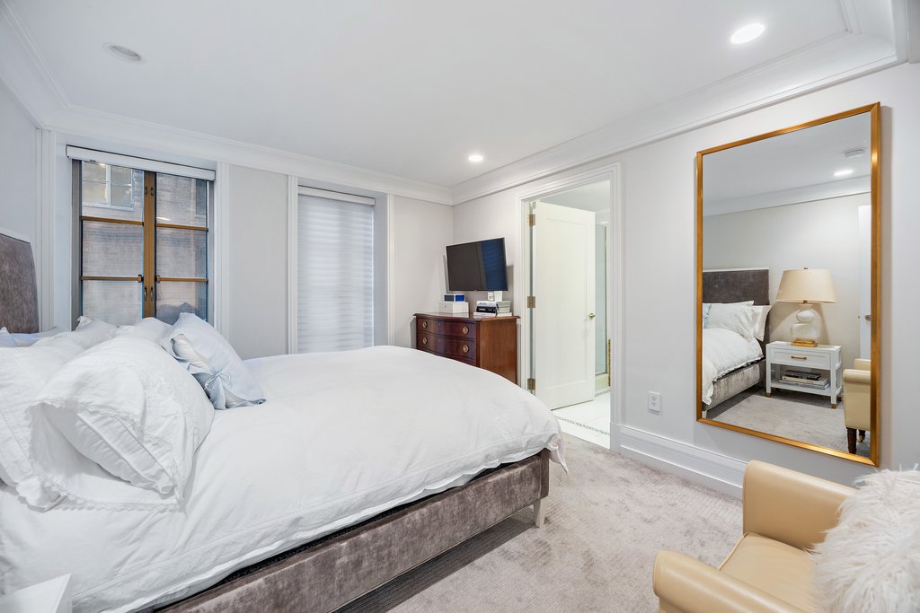 140 East 63rd Street, Unit 5DG photo 15