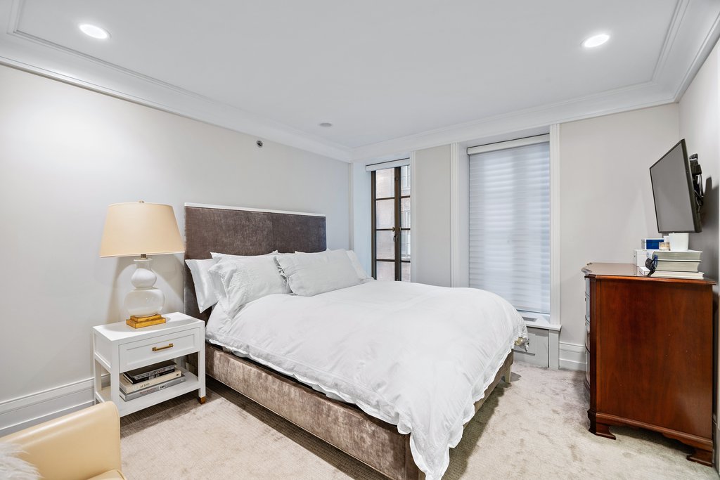 140 East 63rd Street, Unit 5DG photo 16