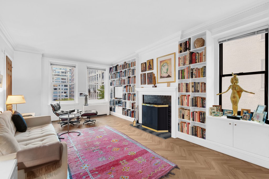 14 Sutton Place South, Unit 8G
