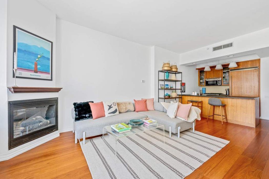205 East 59th Street, Unit 20B photo 2