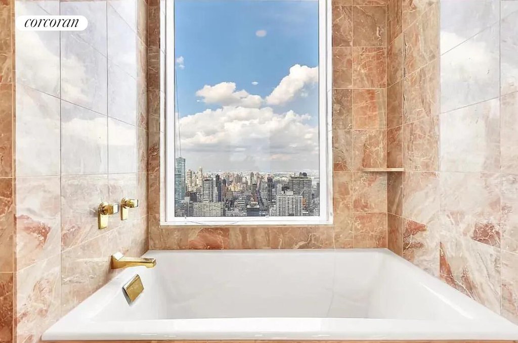 845 United Nations Plaza, Unit 42E photo 7