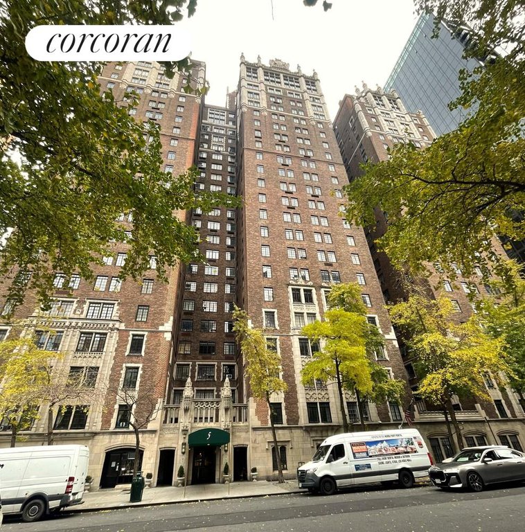 5 Tudor City Place, Unit 538 photo 7
