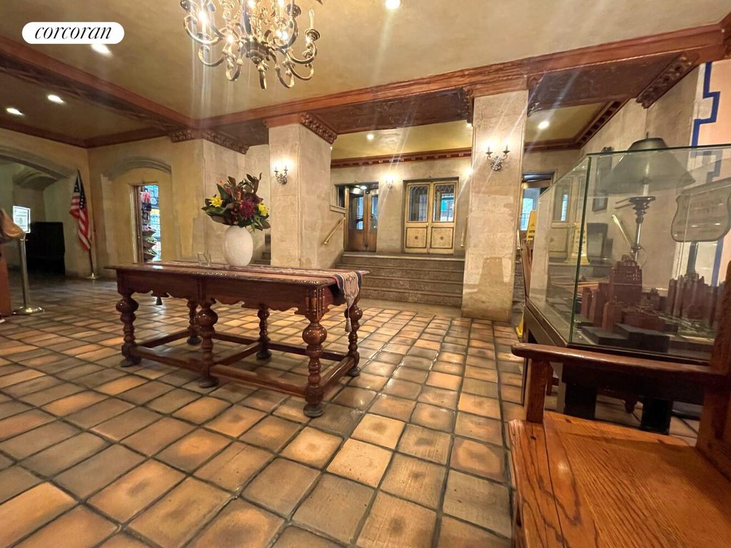 5 Tudor City Place, Unit 538 photo 8