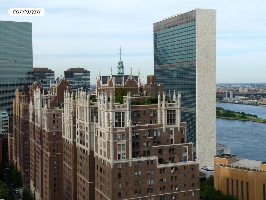 5 Tudor City Place, Unit 538 photo 11