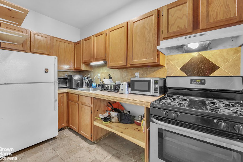 152 West 121st Street – For Sale photo 17
