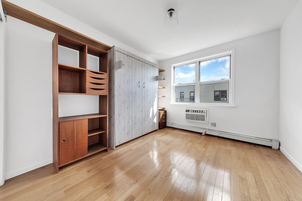 30-63 32nd Street, Unit 3B photo 8