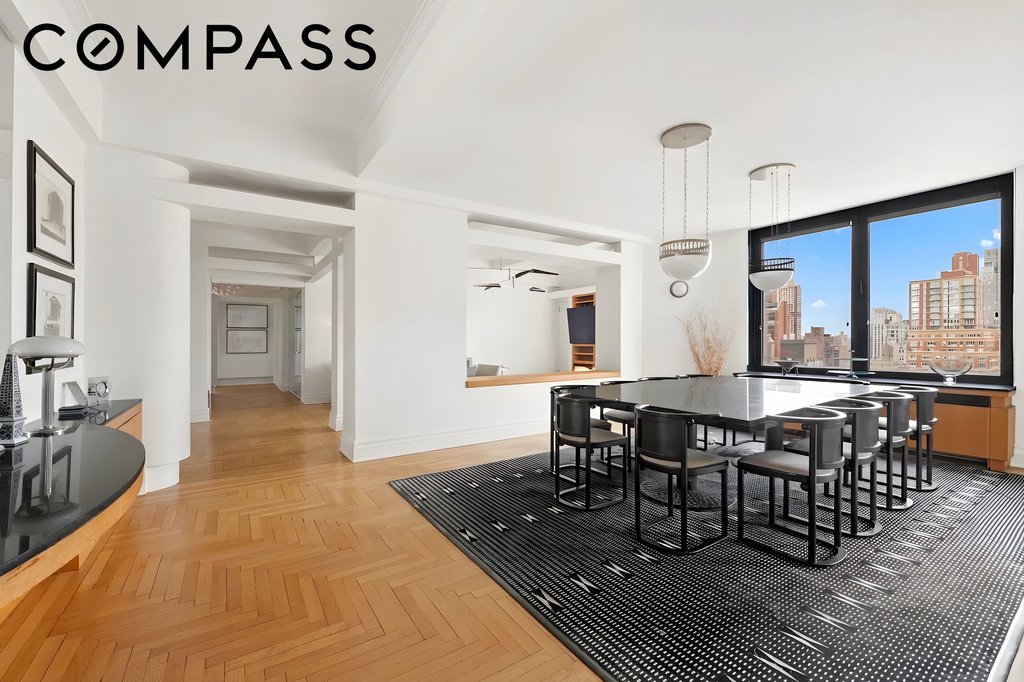911 Park Avenue, Unit 14C photo 6