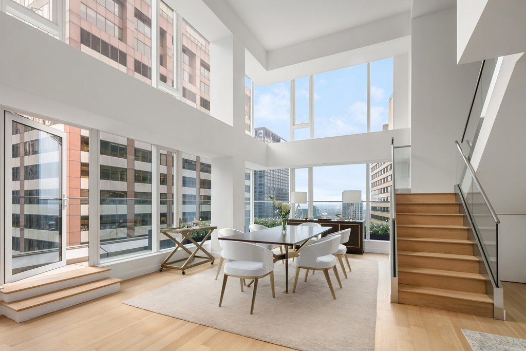 135 West 52nd Street, Unit PH5S photo 3