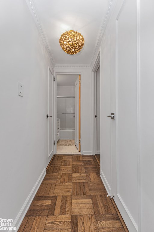 750 Park Avenue, Unit 3B photo 9