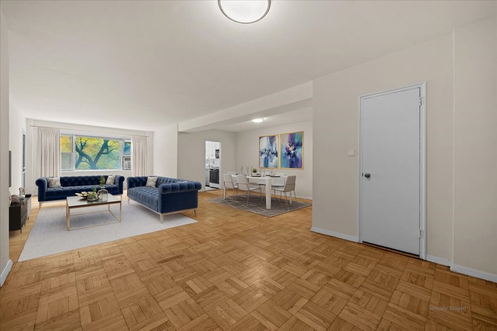 750 Kappock street, Unit 207
