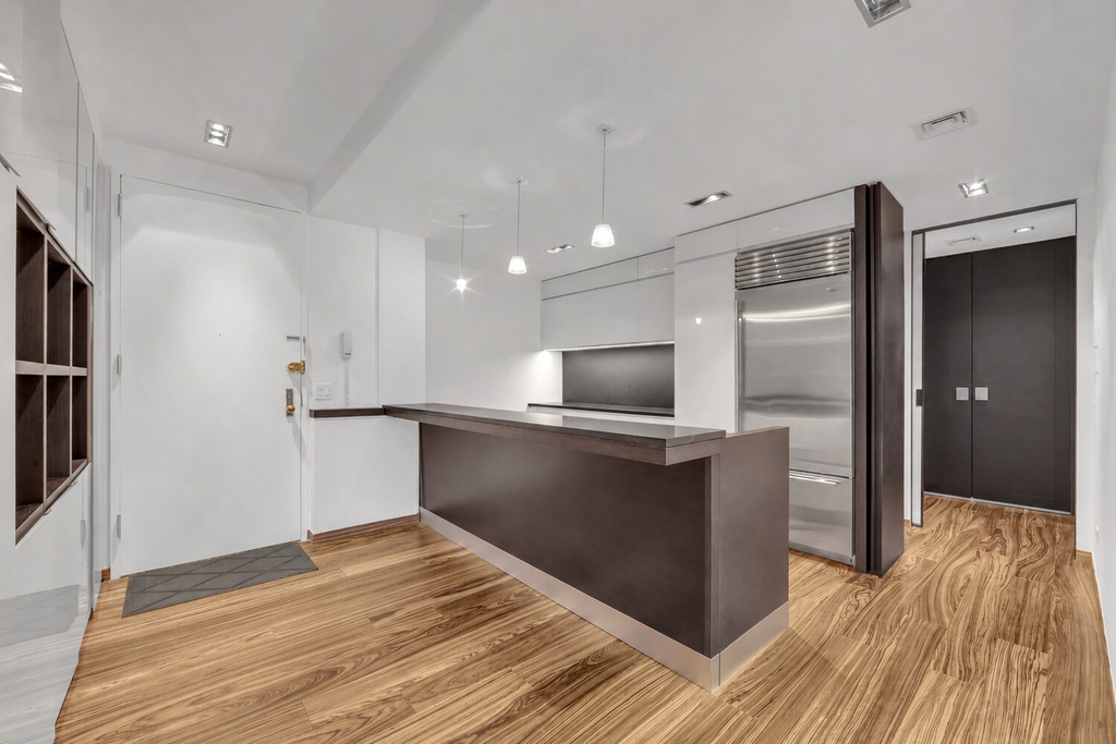 641 Fifth Avenue, Unit 38B photo 9