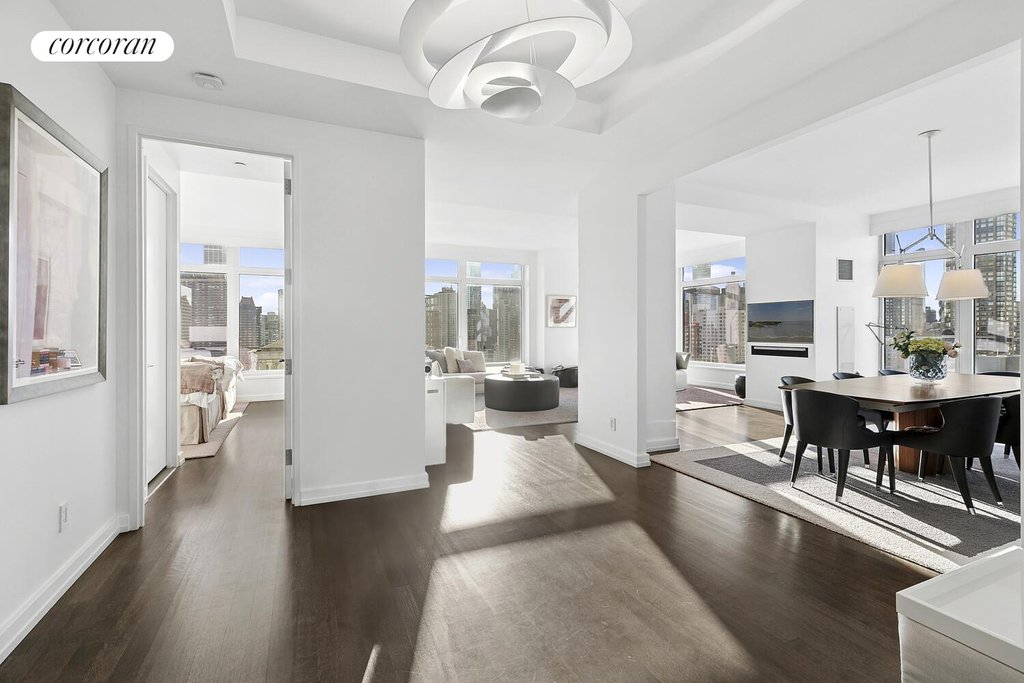 400 East 67th Street, Unit 27A photo 6