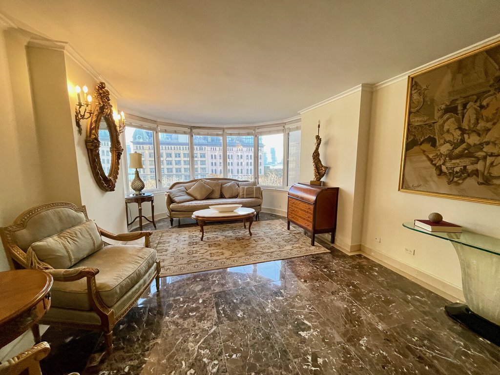 330 East 38th Street, Unit 5K photo 3