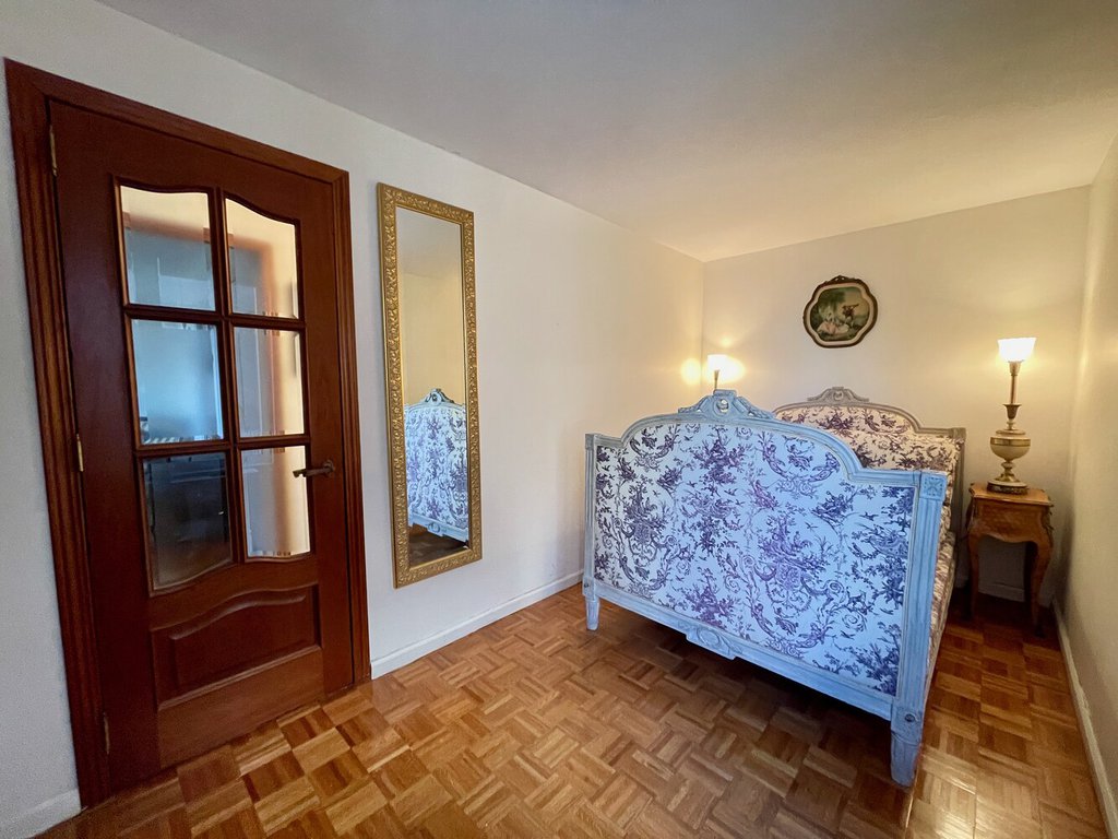 330 East 38th Street, Unit 5K photo 9
