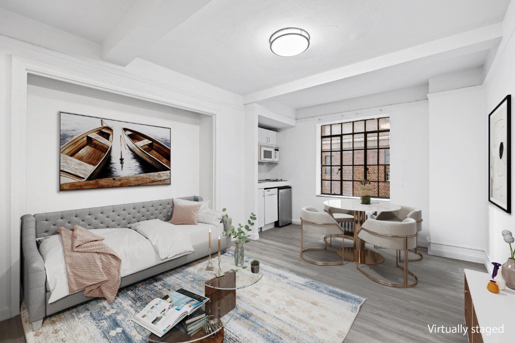 25 Tudor City Place, Unit 1810