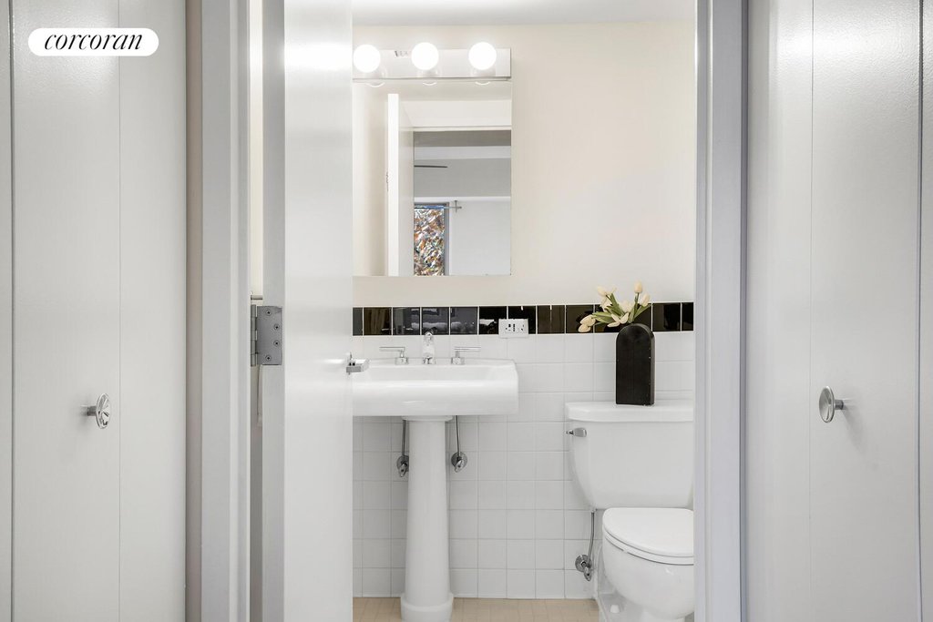 300 West 145th Street, Unit 1K photo 6