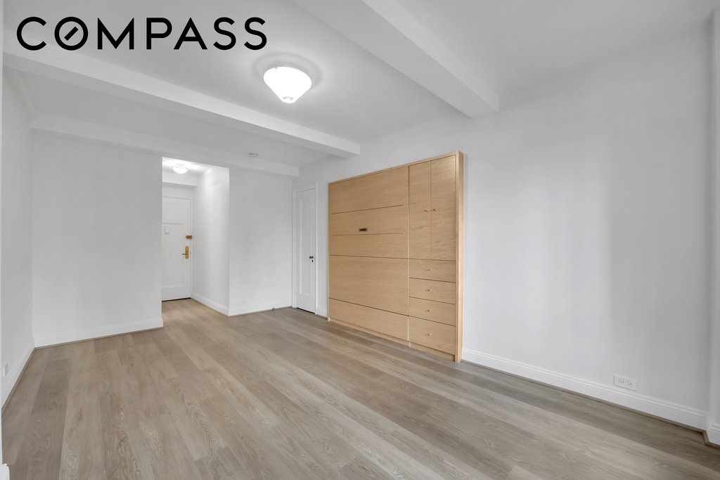 25 Tudor City Place, Unit 1103 photo 10