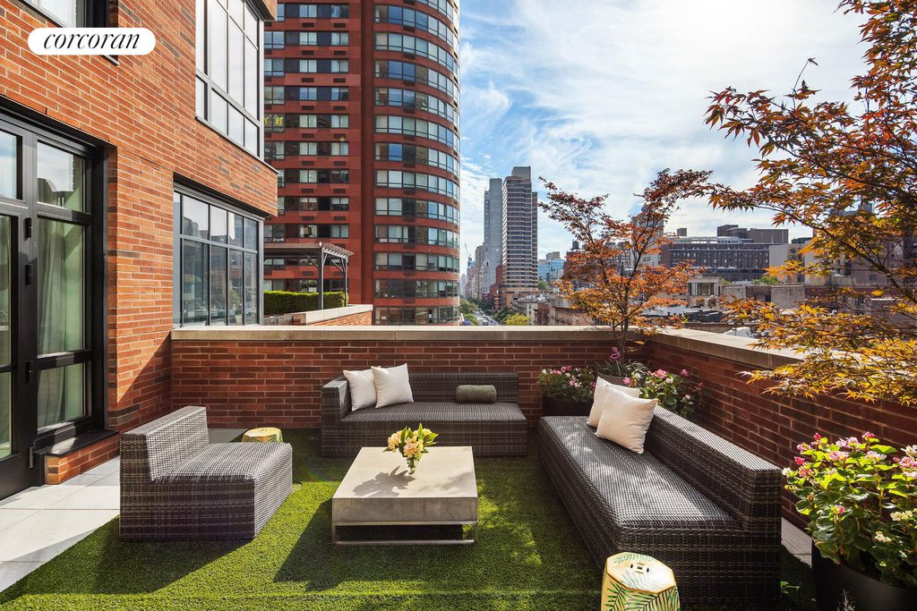 200 East 95th Street, Unit 8A photo 5