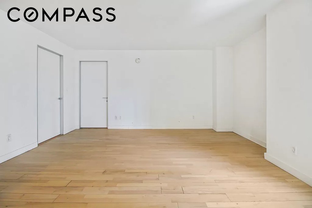 322 West 57th Street, Unit 38Q photo 5