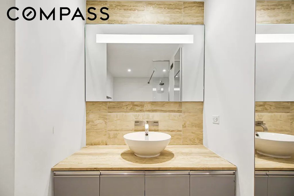 322 West 57th Street, Unit 38Q photo 7