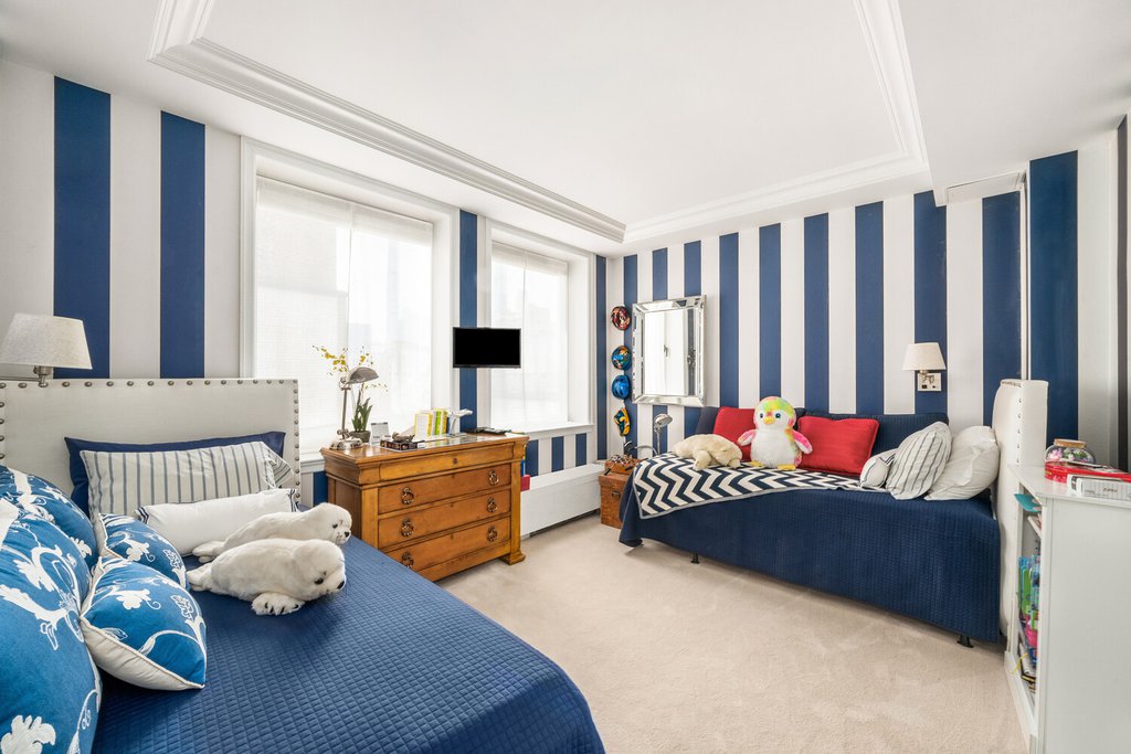 15 East 69th Street, Unit 16A photo 12