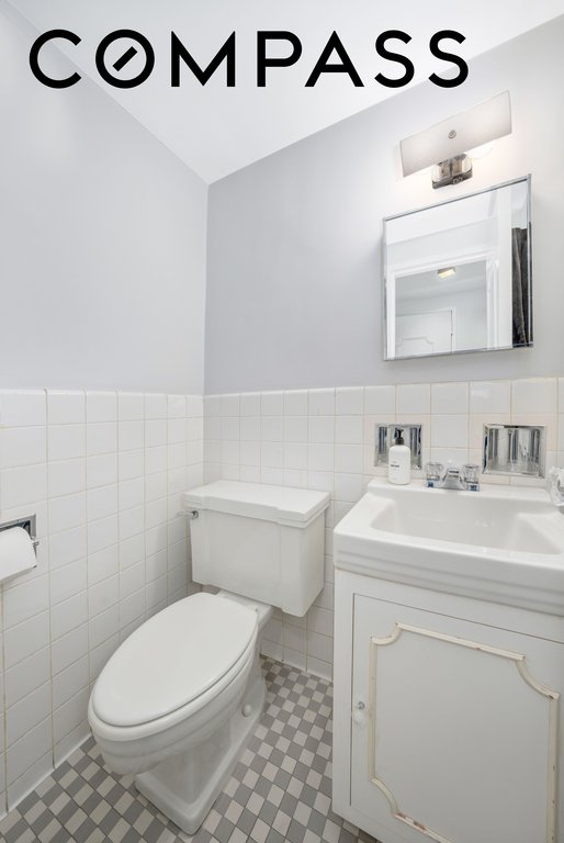 25 Sutton Place South, Unit 9R photo 6