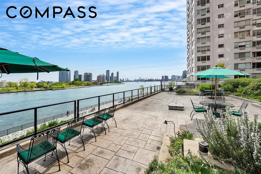 25 Sutton Place South, Unit 9R photo 8