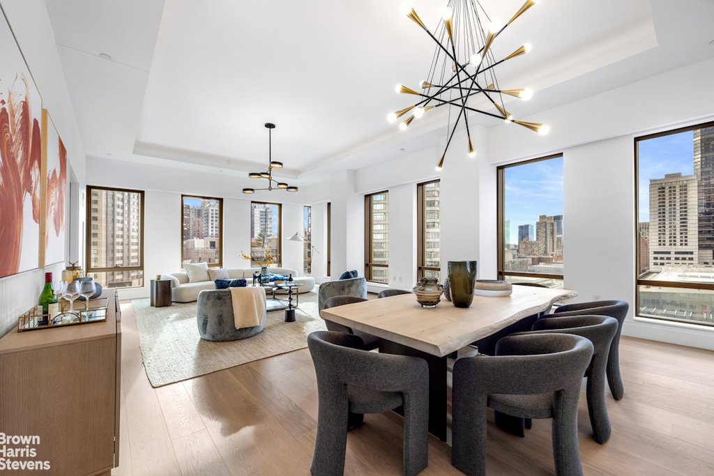 50 West 66th Street, Unit 17F