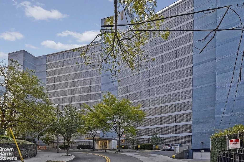 2400 Johnson Avenue, Unit 11K photo 6