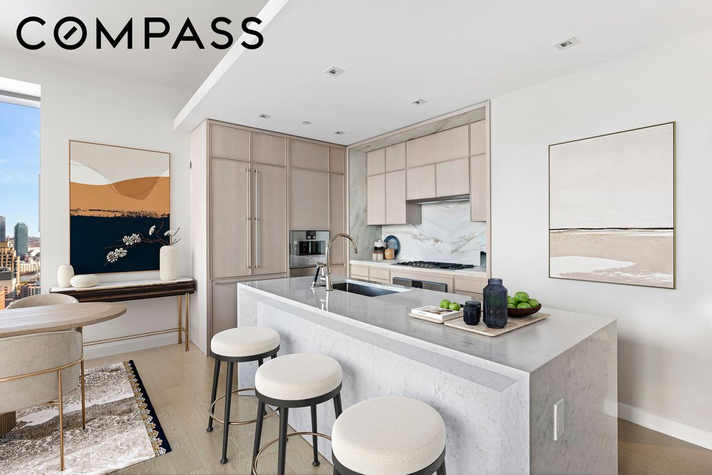 138 East 50th Street, Unit 40B photo 3