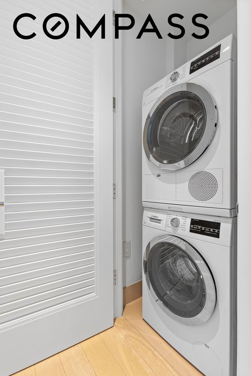 138 East 50th Street, Unit 40B photo 12