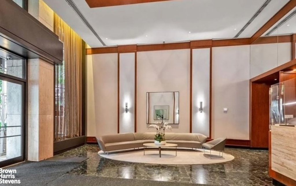 245 East 54th Street, Unit 27M photo 7