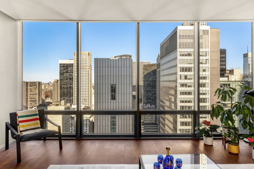 641 Fifth Avenue, Unit 34B photo 2