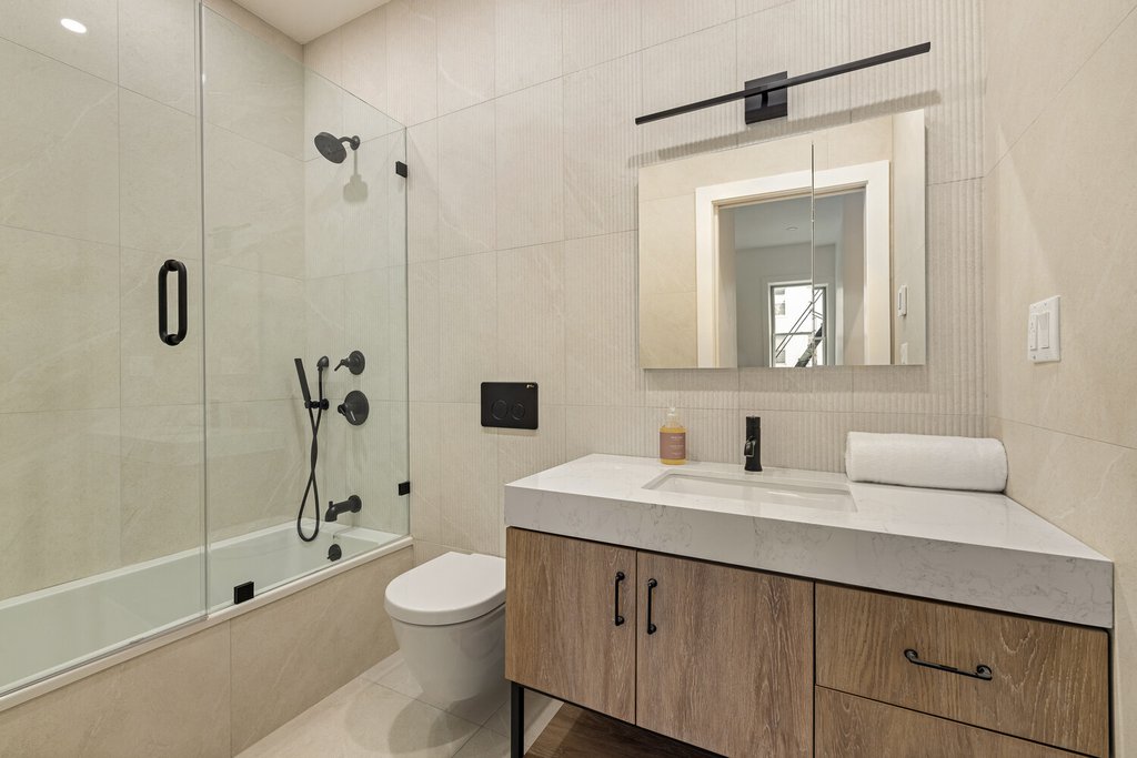 1230 Putnam Avenue, Unit 3 photo 7