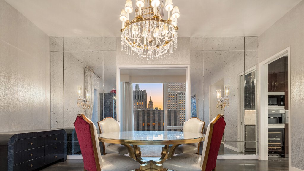 20 West 53rd Street, Unit 38A photo 2